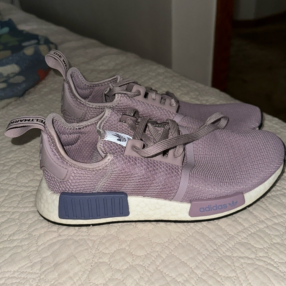 Women’s adidas NMDs size 7